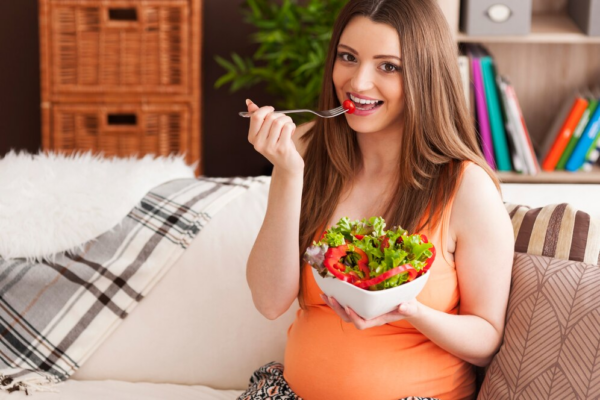 Pregnancy Nutrition: What to Eat (and Avoid)